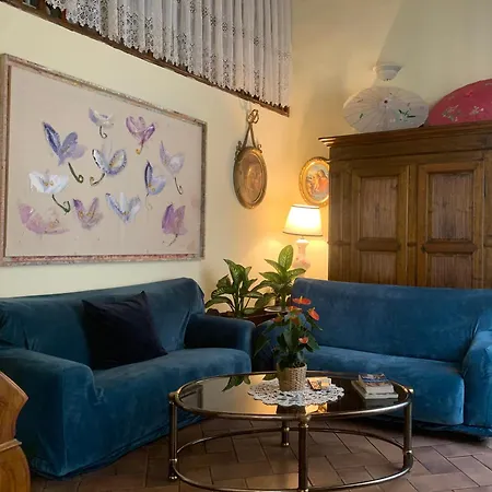 Nel Centro Storico. Apartamento *